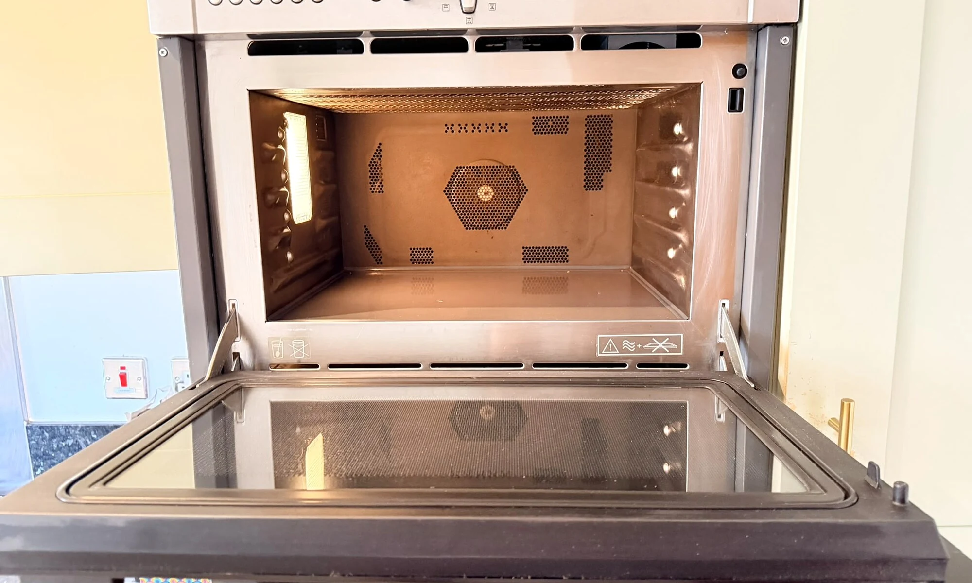 Professionally cleaned oven interior
